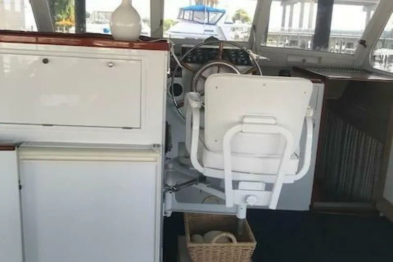 Slide: The Image of Huckins Linwood 58 1966 - 4038849