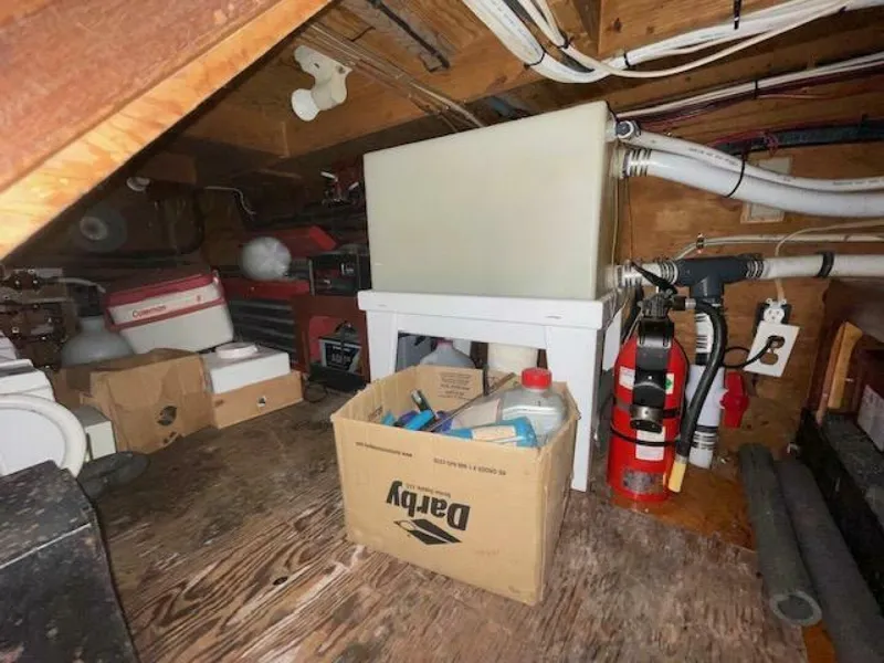 Slide: The Image of Huckins Linwood 58 1966 - 4038904