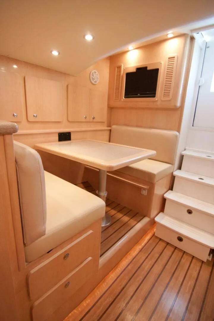 Slide: The Image of Out Island 38 Express-Cabin 2009 Out Island 38 Express No Bones About It - 4017293