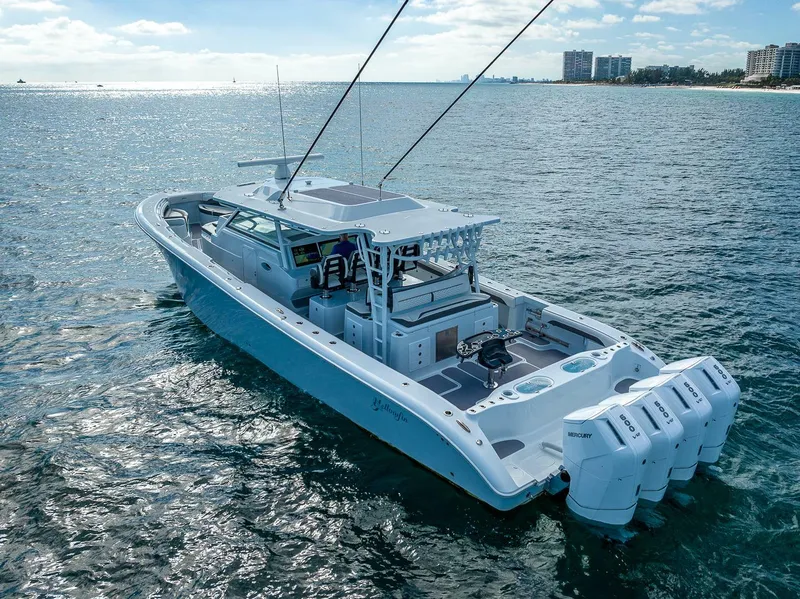 Slide: The Image of Yellowfin 54 Offshore 2024 - 4024727