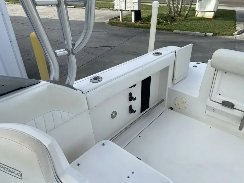 Slide: The Image of Robalo 24 2011 - 4025950