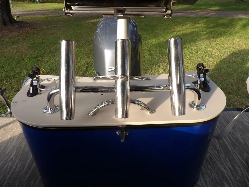 Slide: The Image of Avalon 2385 Catalina QL SWS 2020 - 4028364