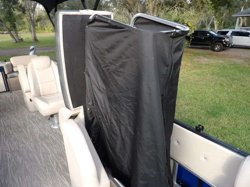 Slide: The Image of Avalon 2385 Catalina QL SWS 2020 - 4028372