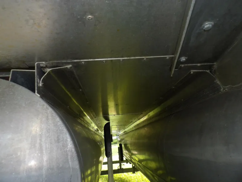 Slide: The Image of Avalon 2385 Catalina QL SWS 2020 - 4028384