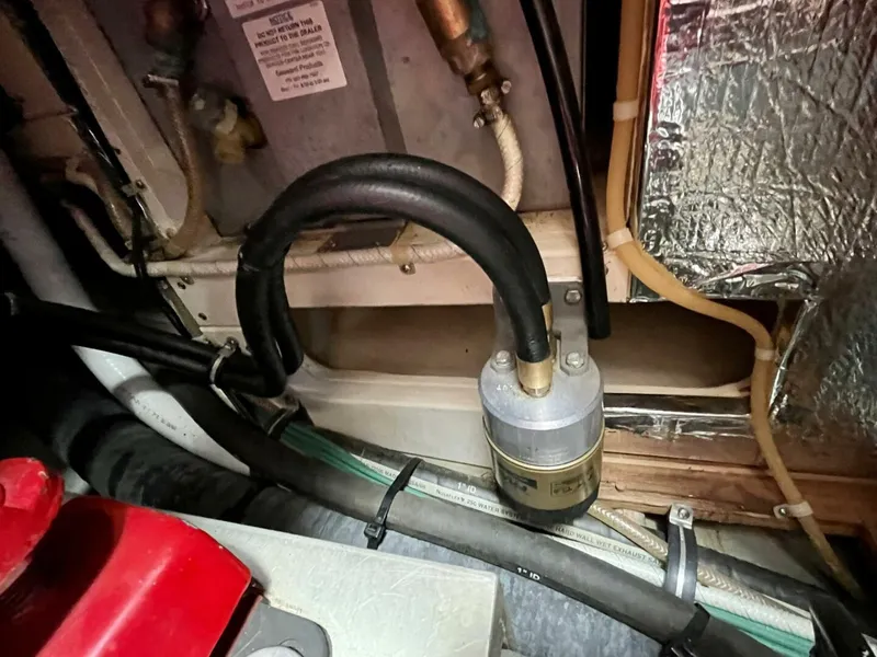 Slide: The Image of Valiant V-50 2010 - 4029693