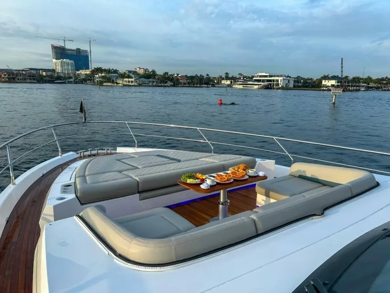 Slide: The Image of Fairline Squadron 68 2024 - 4424810