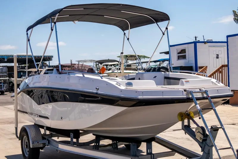 Slide: The Image of Starcraft SVX 171 OB 2024 - 5281728