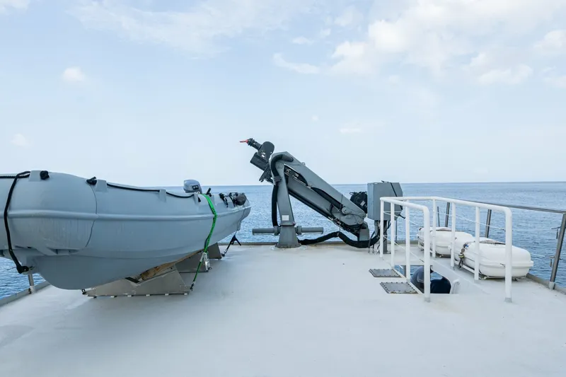 Slide: The Image of Ocean Voyager 95 Expedition 2013 - 8037384