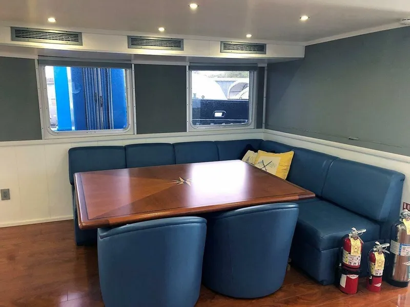 Slide: The Image of Ocean Voyager 95 Expedition 2013 - 4031865