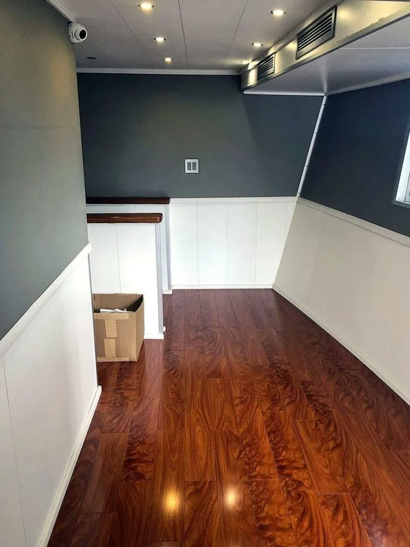 Slide: The Image of Ocean Voyager 95 Expedition 2013 - 4031867