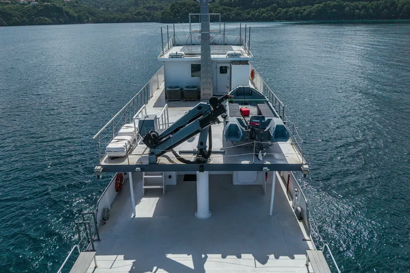 Slide: The Image of Ocean Voyager 95 Expedition 2013 - 8037367
