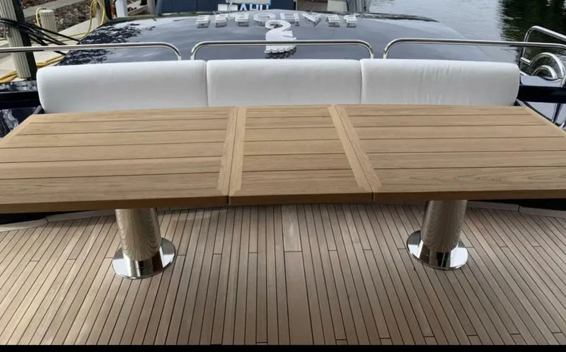 Slide: The Image of Sunseeker 34M 2011 - 4032019