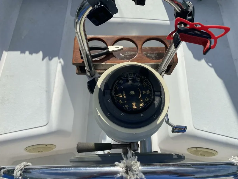 Slide: The Image of Hunter 30-2 1989 - 4038949