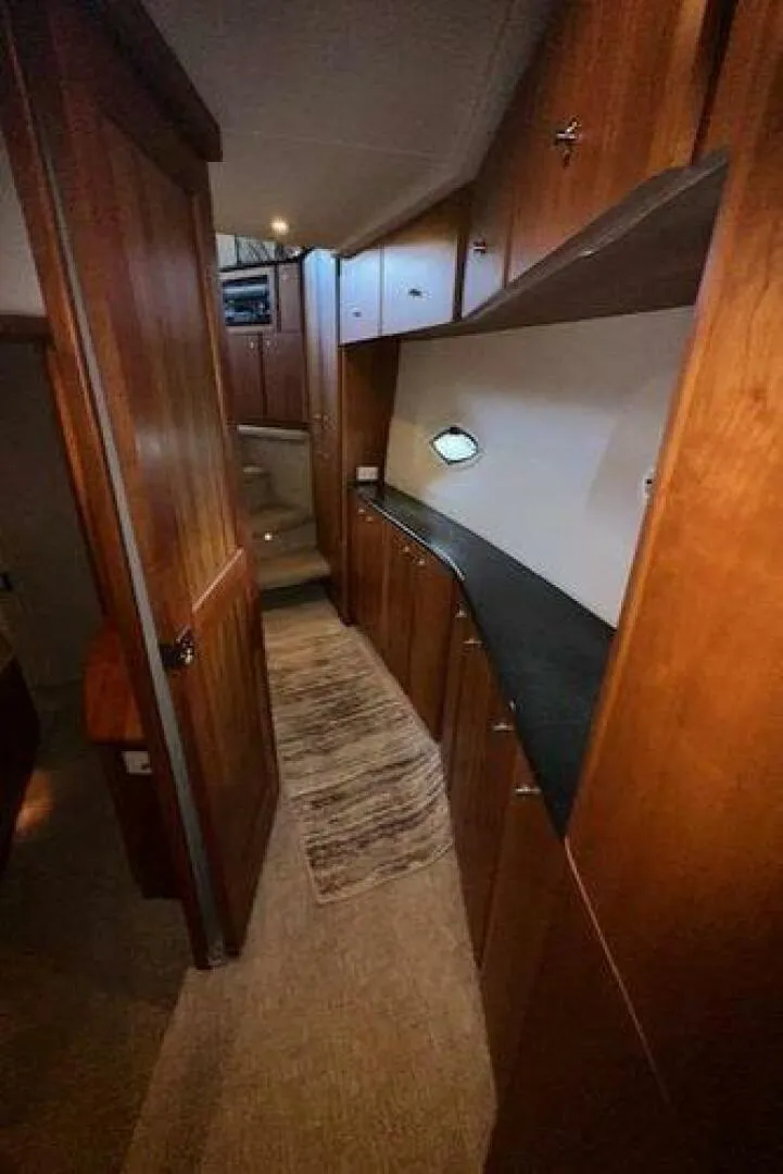 Slide: The Image of Silverton 453 Motor Yacht 2001 - 4078042
