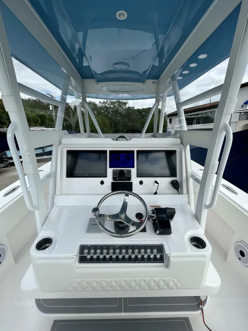 Slide: The Image of Invincible Open Fisherman 2023 - 4045061