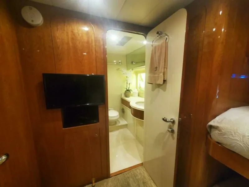 Slide: The Image of Horizon Cockpit Skylounge 2001 - 4042895