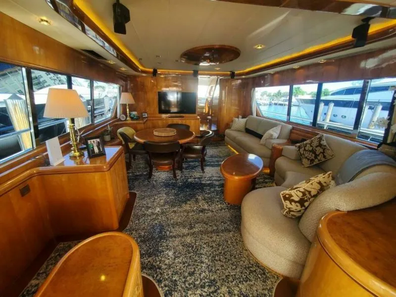 Slide: The Image of Horizon Cockpit Skylounge 2001 - 4042335