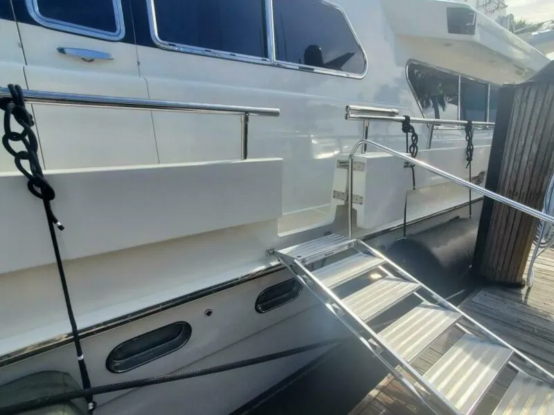 Slide: The Image of Horizon Cockpit Skylounge 2001 - 4042947