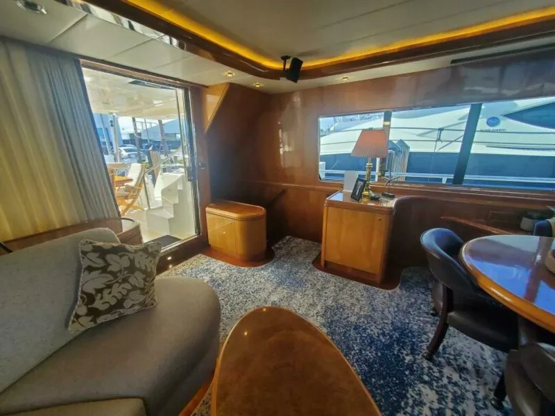 Slide: The Image of Horizon Cockpit Skylounge 2001 - 4042339