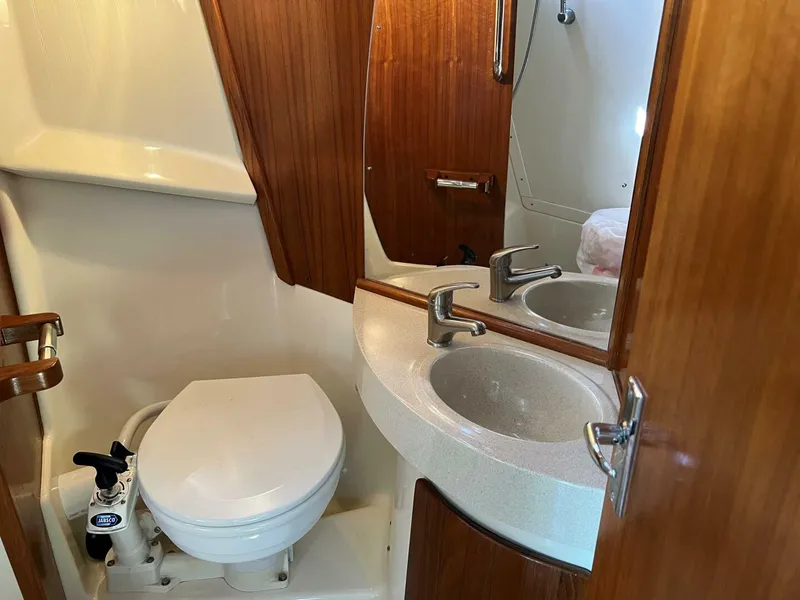 Slide: The Image of Seaward 32 2012 - 4262041