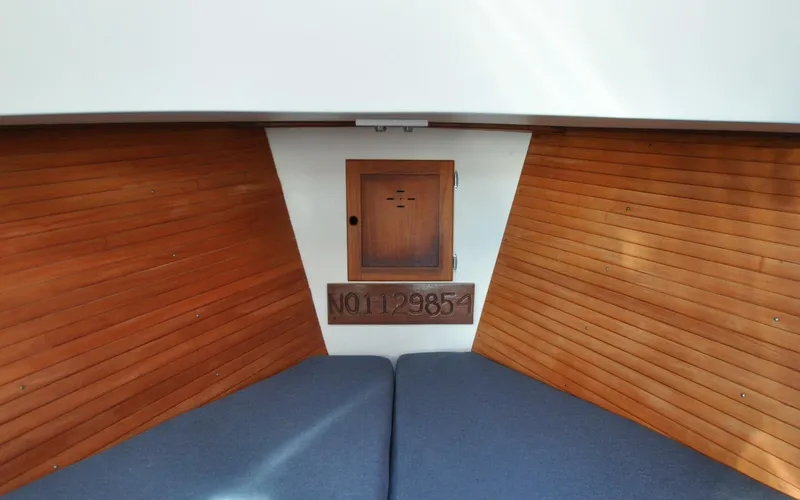 Slide: The Image of Wilbur 34   Kingfisher   Offered For Sale45 - 4042758