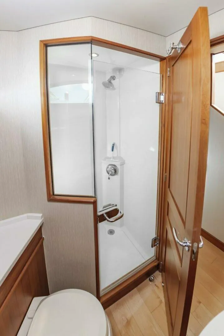 Slide: The Image of A555eec7 5031 40d7 B503 B3237e4d858d - 5534432