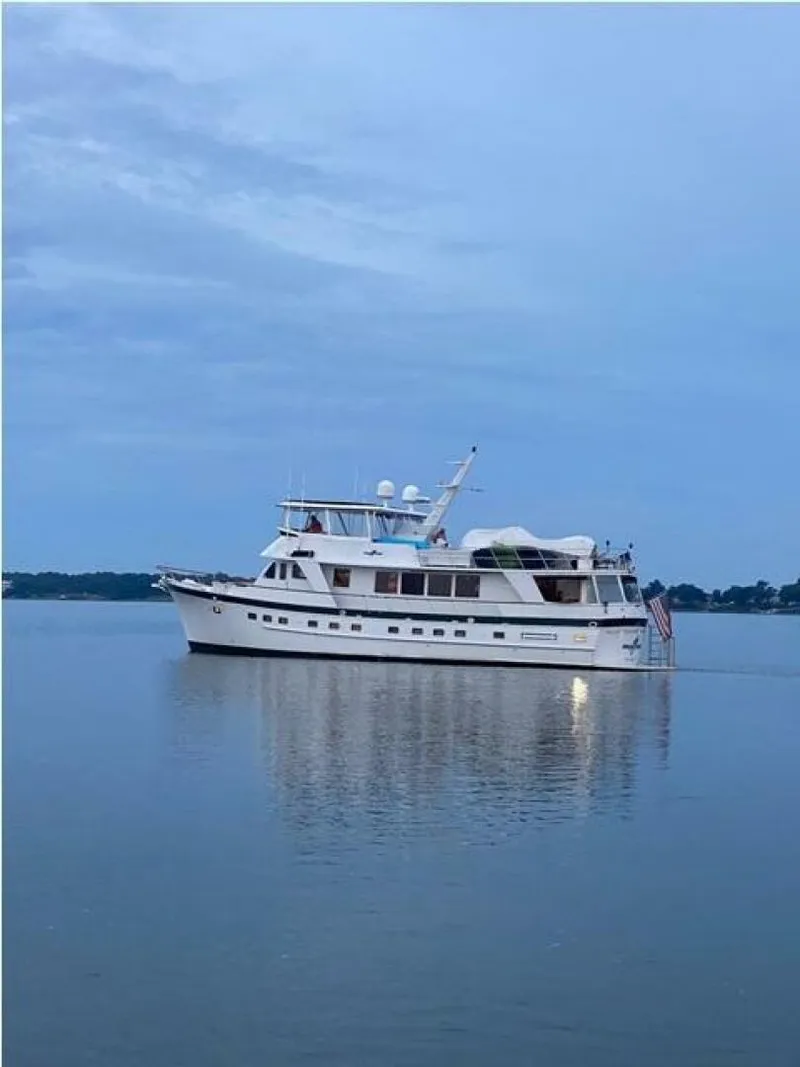 The Image of 72' DeFever port profile - 4052437