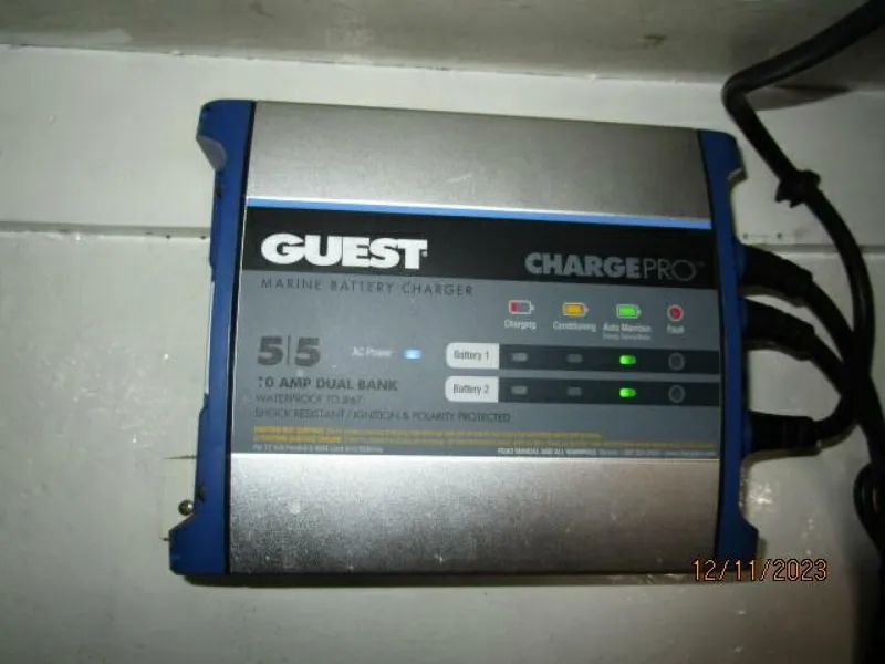 Slide: The Image of 72' DeFever battery charger2 - 4045496