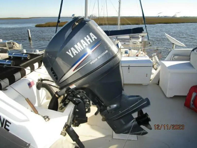 Slide: The Image of 72' DeFever tender outboard - 4045592