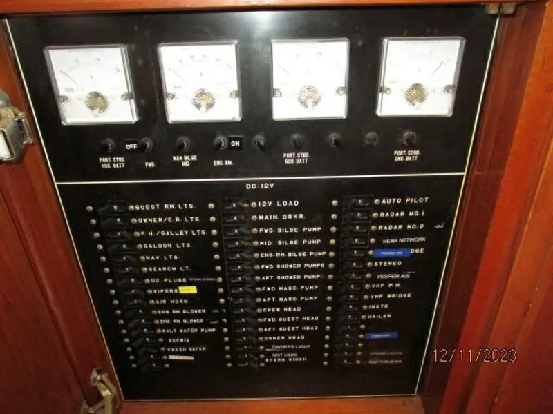 Slide: The Image of 72' DeFever electrical panel1 - 4045499