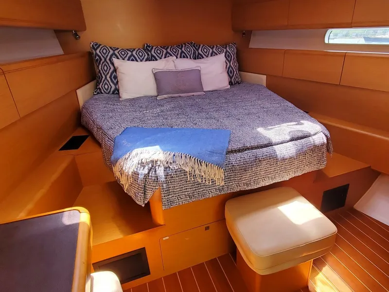 Slide: The Image of Jeanneau 53 2012 - 4045703