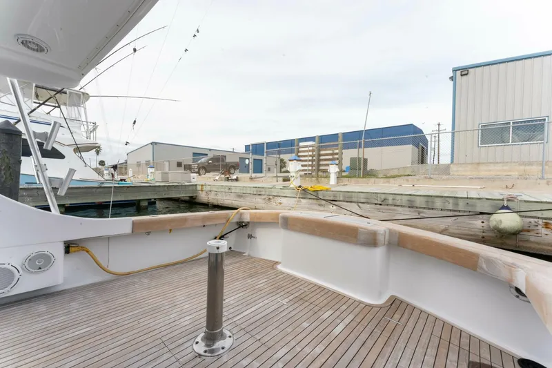 Slide: The Image of 1984 Scarborough 41 Convertible Natural - 4046939