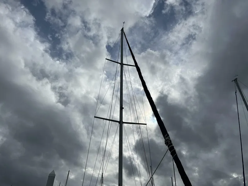 Slide: The Image of 1986 Slocum 37 Rig - 4050371