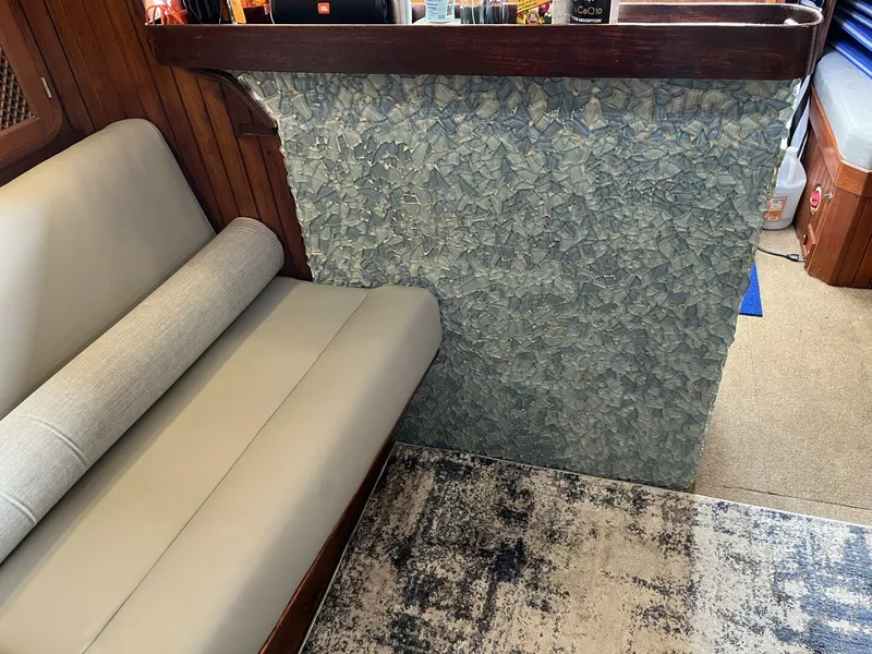 Slide: The Image of 1986 Slocum 37 Settee - 4052554