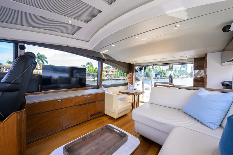 Slide: The Image of Princess V60 Haute Vie - Salon 2020 Princess V60 Haute Vie - 4050918