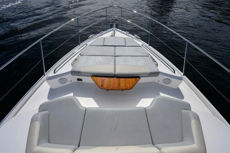 Slide: The Image of Princess V60 Haute Vie - Bow 2020 Princess V60 Haute Vie - 4051053