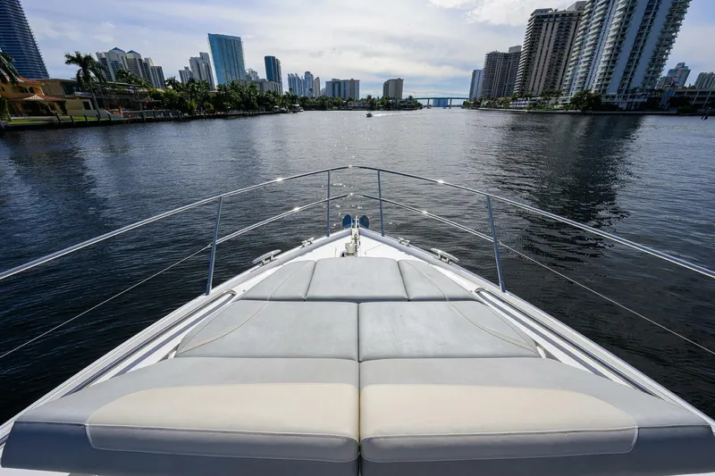 Slide: The Image of Princess V60 Haute Vie - Bow 2020 Princess V60 Haute Vie - 4051057