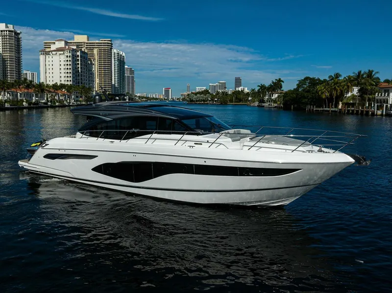 Slide: The Image of Princess V60 Haute Vie - Profile 2020 Princess V60 Haute Vie - 4051066