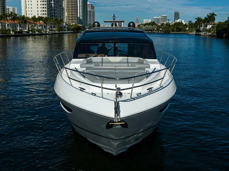 Slide: The Image of Princess V60 Haute Vie - Profile 2020 Princess V60 Haute Vie - 4051067