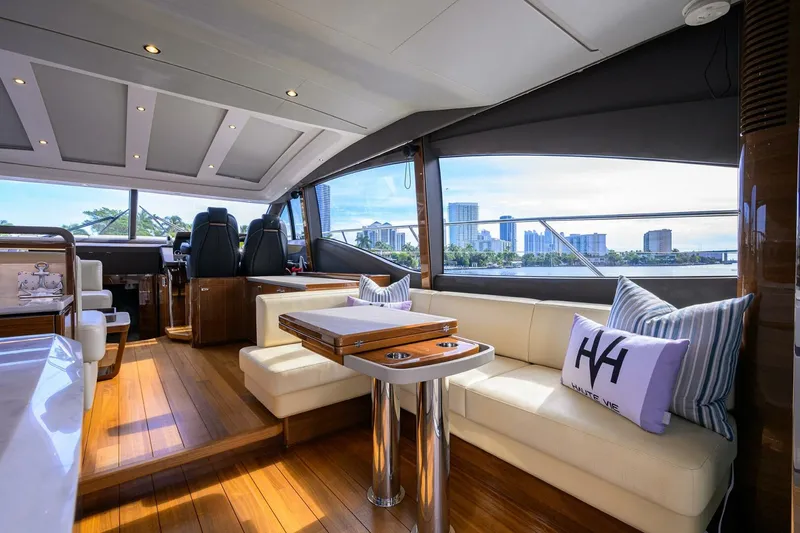 Slide: The Image of Princess V60 Haute Vie - Salon 2020 Princess V60 Haute Vie - 4050920