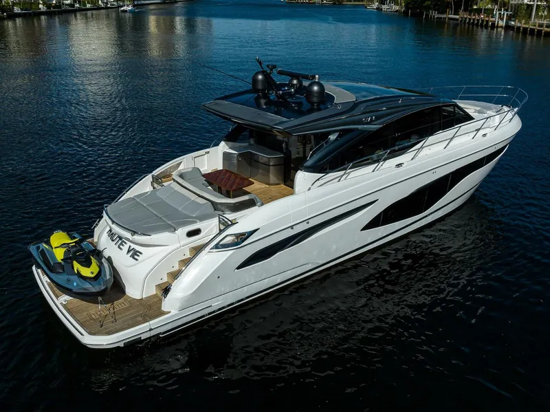 Slide: The Image of Princess V60 Haute Vie - Profile 2020 Princess V60 Haute Vie - 4051072