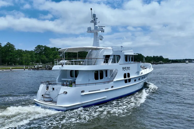 Slide: The Image of Farmont 70 Expedition Yacht 2006 - 4550078