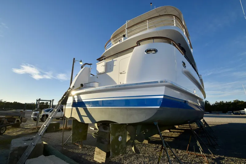 Slide: The Image of Farmont 70 Expedition Yacht 2006 - 4120592