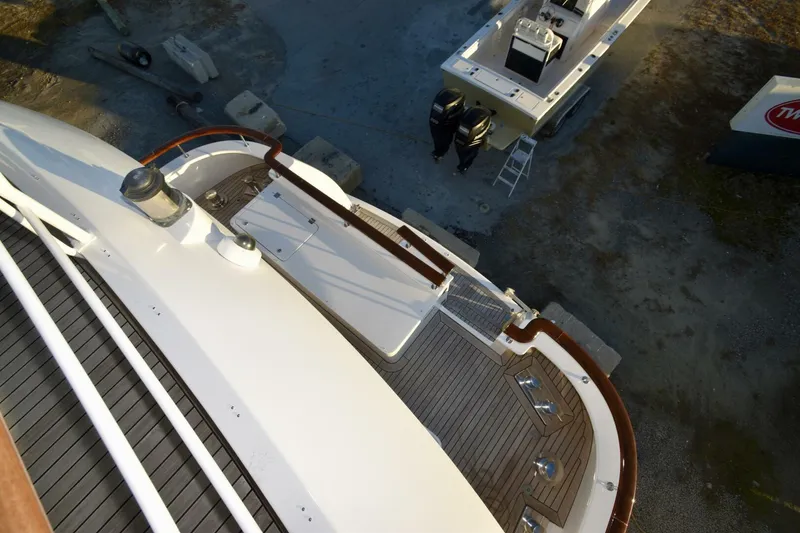 Slide: The Image of Farmont 70 Expedition Yacht 2006 - 4120626