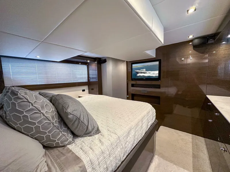 Slide: The Image of Cruisers 50 Cantius 2019 - 4279750