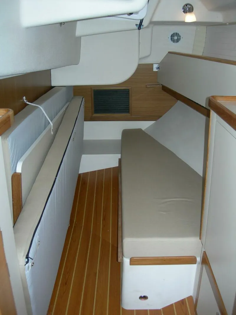 Slide: The Image of Catalina 445 Factory Base 2024 - 4056393