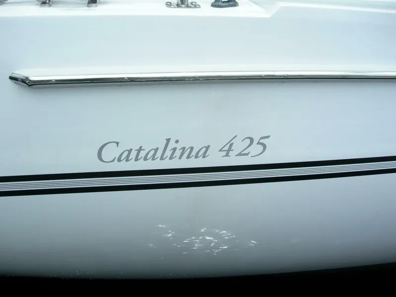 Slide: The Image of Catalina 425 Factory Base 2024 - 4056578