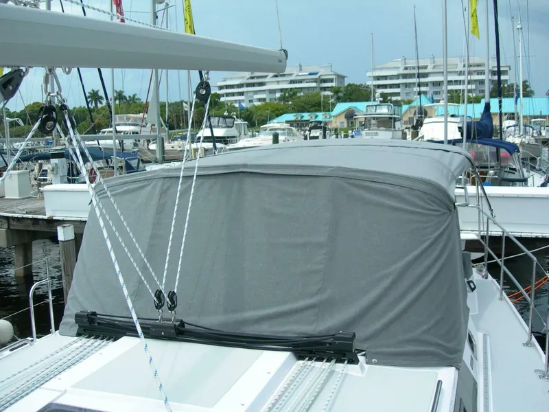 Slide: The Image of Catalina 425 Factory Base 2024 - 4056588