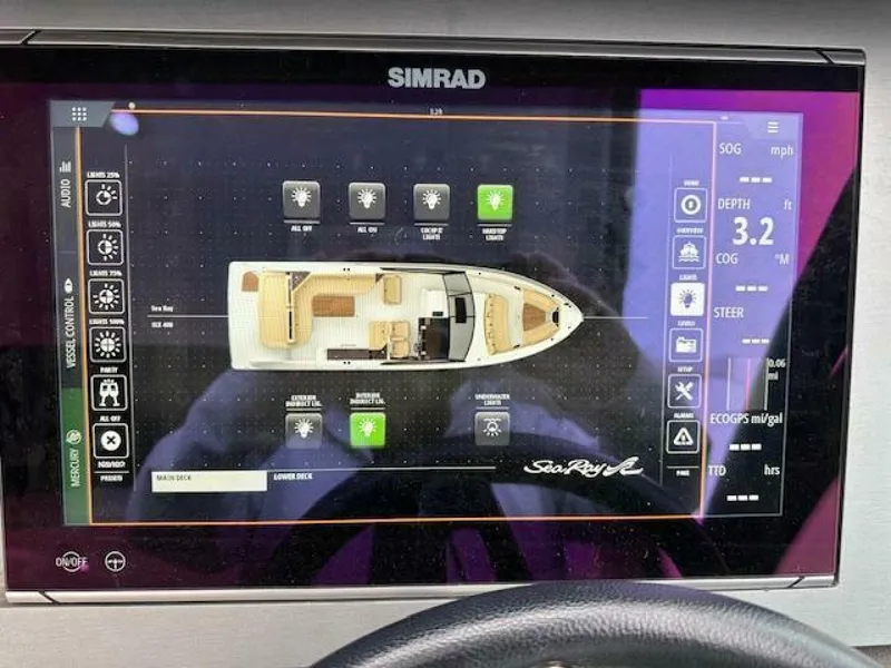 Slide: The Image of Sea Ray 400 SLX 2019 - 4056884