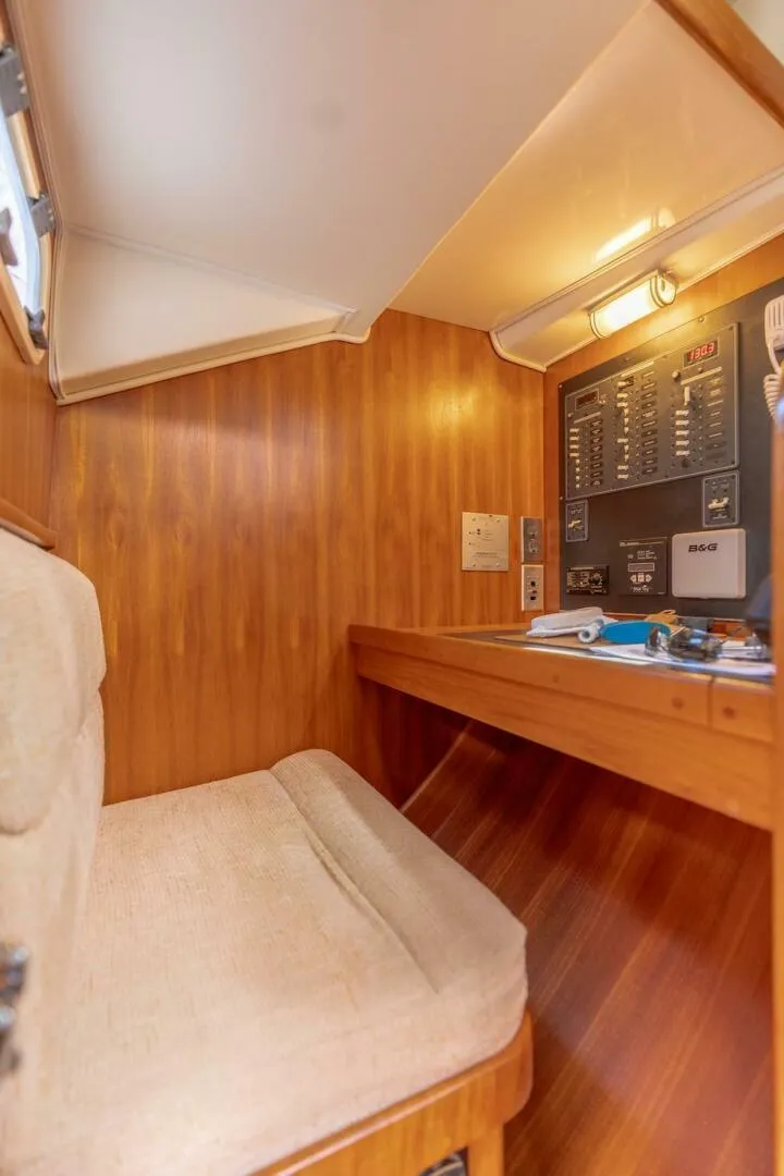 Slide: The Image of Caliber LRC - SE 2008 - 4063079